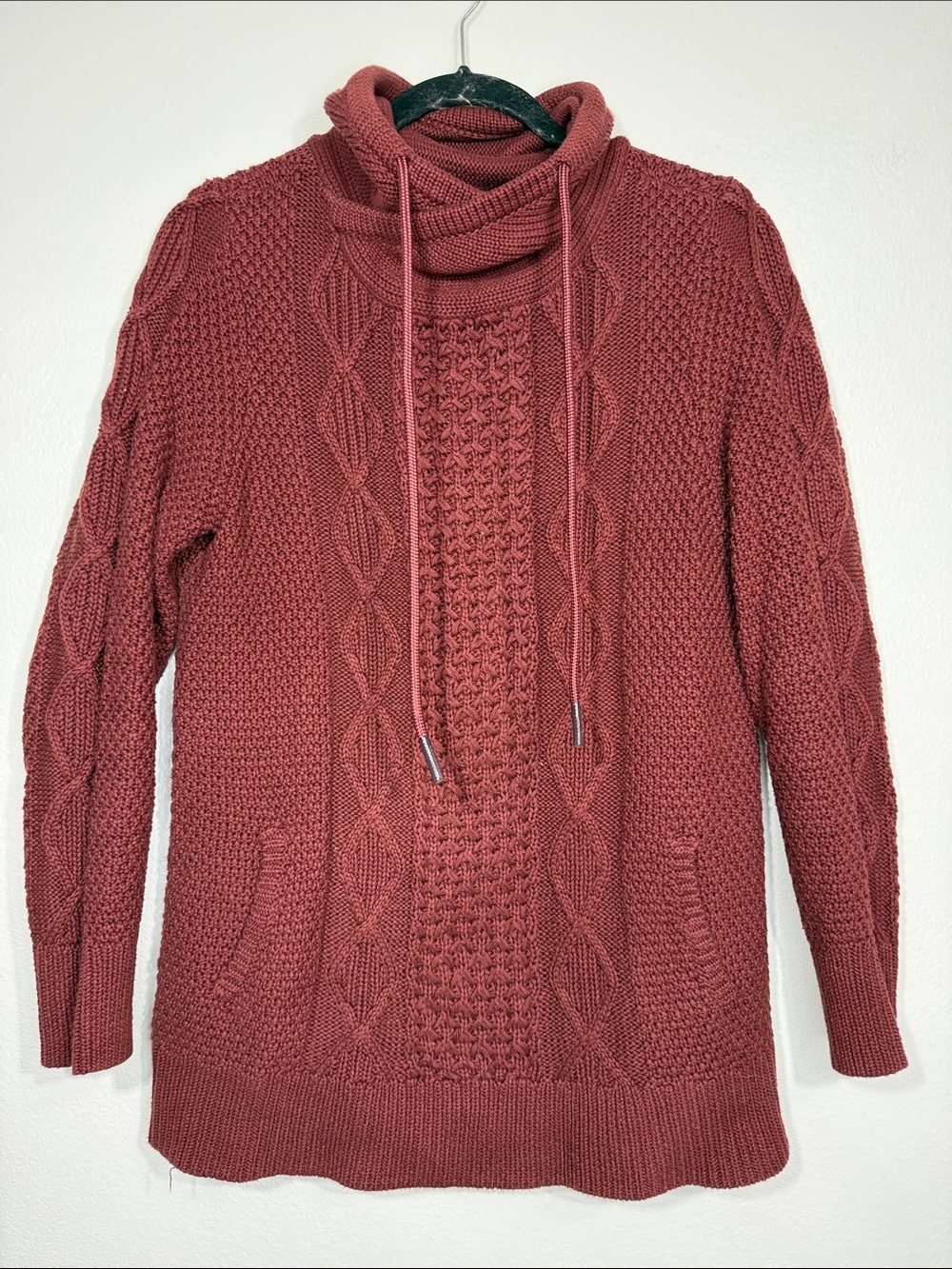 L.L.Bean Signature‎ Cotton Funnel Neck Cotton Fisherman Cable Knit Sweater